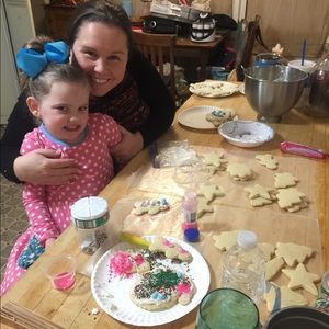 Meet your Posher, Lenora